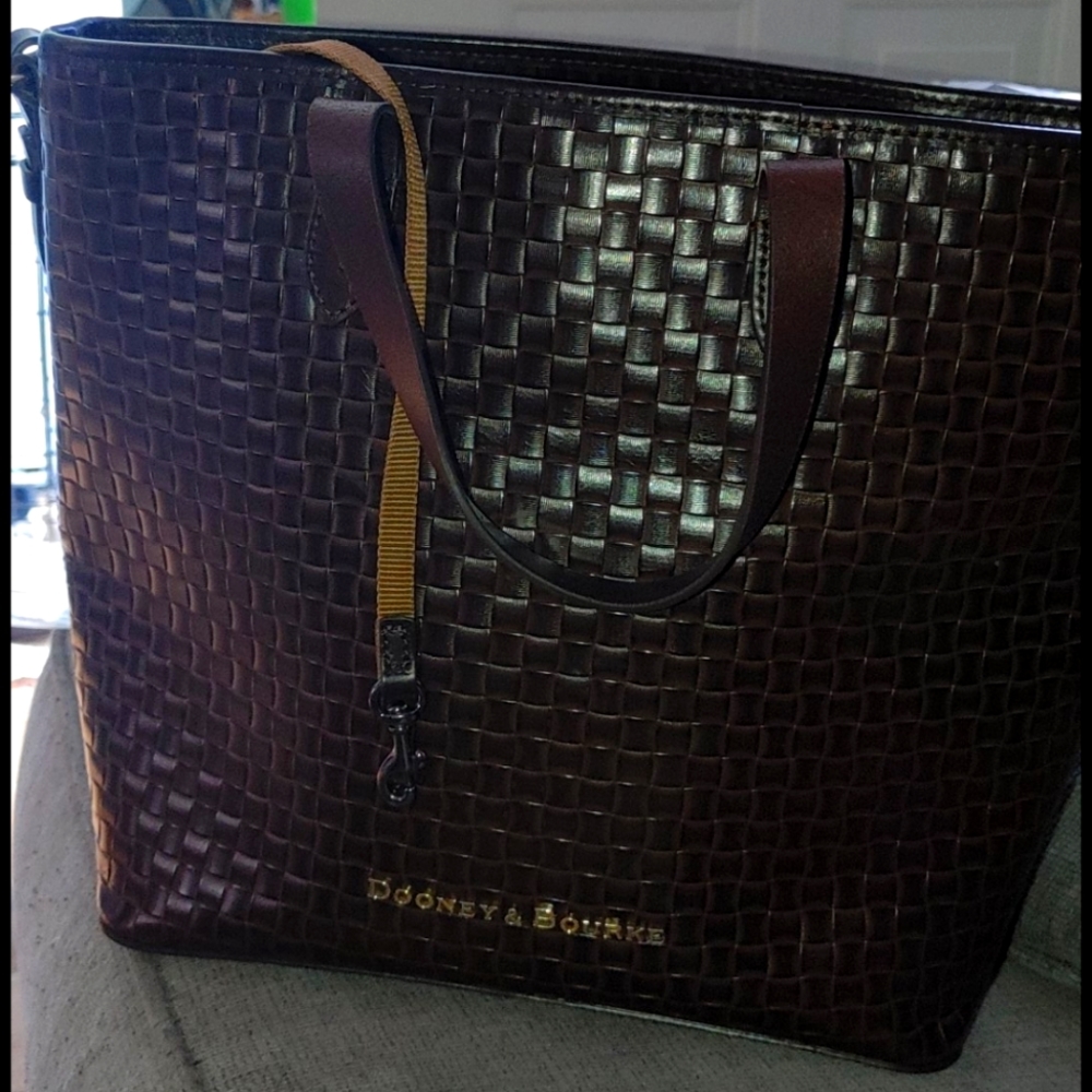 Large Dooney & Bourke Shoulder Bag